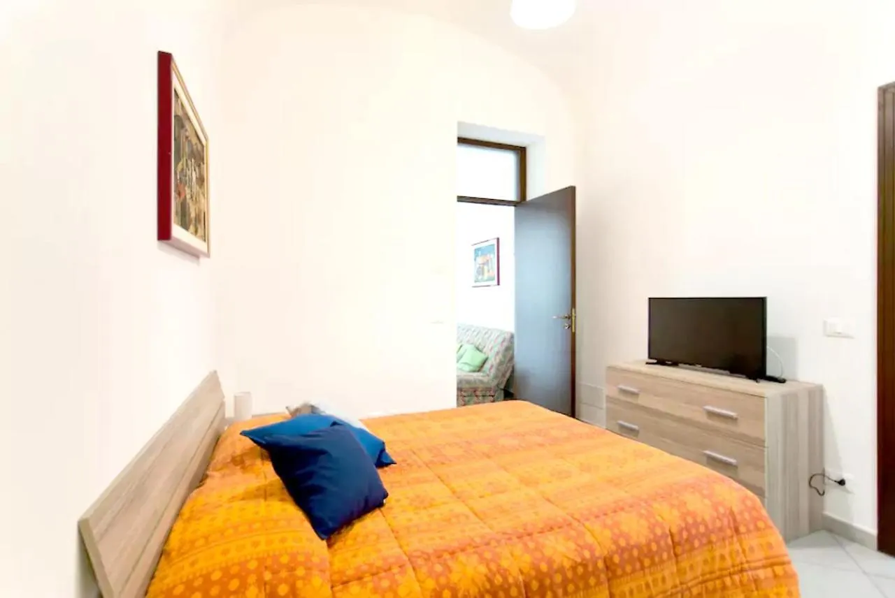 Apartment Piazzetta Nicolo Tudisco 1 Palermo 0*,  Italien